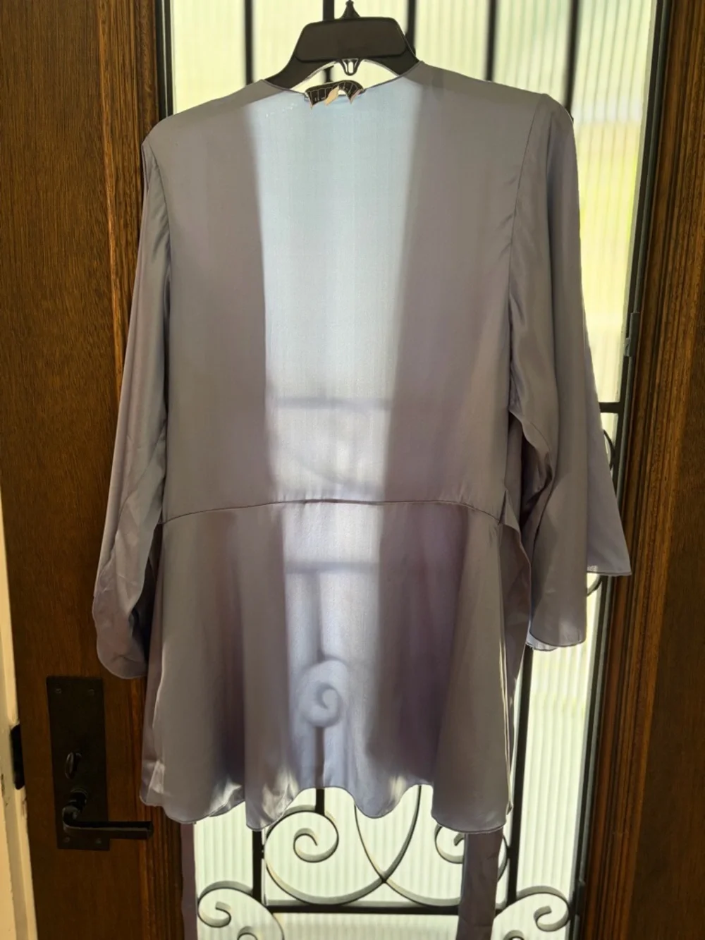 Angel Sleeve Robe - Picture 7 of 13